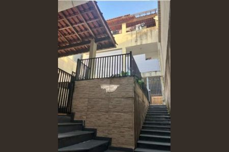 Casa à venda com 284m², 3 quartos e 4 vagas