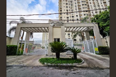 Apartamento à venda com 60m², 2 quartos e 1 vaga Apartamento à venda com 60m², 2 quartos e 1 vagaFachada e portaria