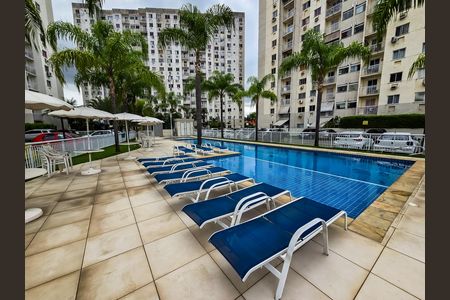 Apartamento à venda com 60m², 2 quartos e 1 vaga Apartamento à venda com 60m², 2 quartos e 1 vagaÁrea comum - Piscina