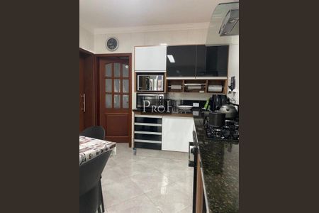 Casa à venda com 3 quartos, 272m² em Jardim do Mar, São Bernardo do Campo
