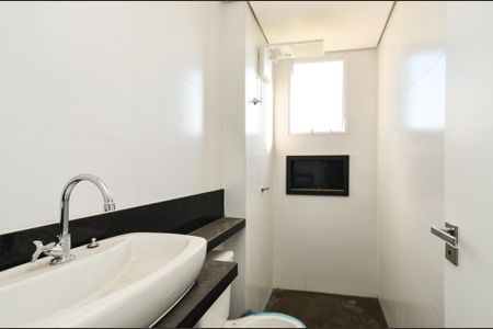 Apartamento à venda com 86m², 2 quartos e 2 vagas Apartamento à venda com 86m², 2 quartos e 2 vagasBanheiro Social