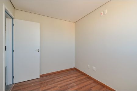 Apartamento à venda com 122m², 3 quartos e 2 vagas Apartamento à venda com 122m², 3 quartos e 2 vagasQuarto 1