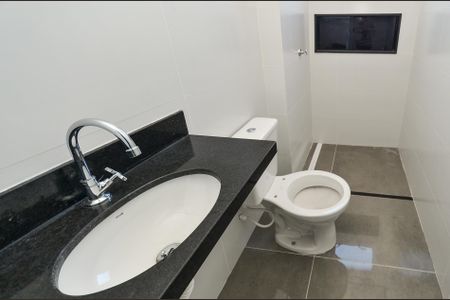 Apartamento à venda com 122m², 3 quartos e 2 vagas Apartamento à venda com 122m², 3 quartos e 2 vagasBanheiro Suíte