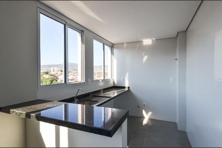 Apartamento à venda com 122m², 3 quartos e 2 vagas Apartamento à venda com 122m², 3 quartos e 2 vagasCozinha