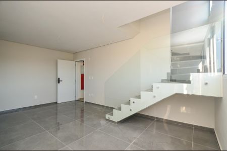 Apartamento à venda com 122m², 3 quartos e 2 vagas Apartamento à venda com 122m², 3 quartos e 2 vagasSala Ambientes