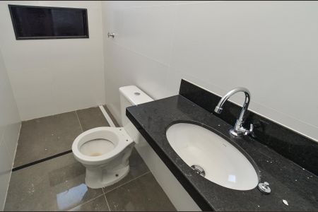 Apartamento à venda com 122m², 3 quartos e 2 vagas Apartamento à venda com 122m², 3 quartos e 2 vagasBanheiro Social