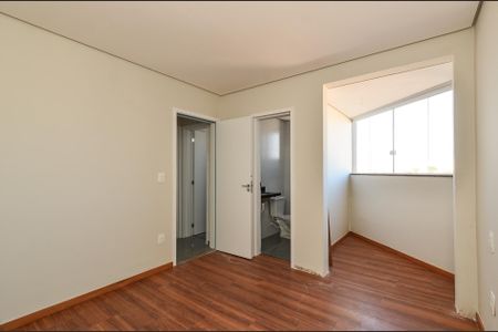 Apartamento à venda com 122m², 3 quartos e 2 vagas Apartamento à venda com 122m², 3 quartos e 2 vagasSuíte