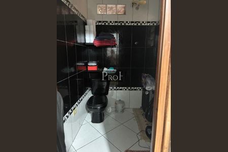 Casa à venda com 6 quartos, 226m² em Vila Humaita, Santo André