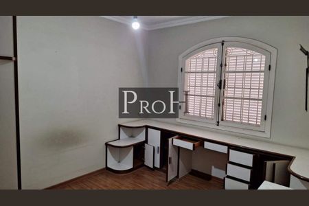 Casa à venda com 5 quartos, 340m² em Jardim Avelino, São Paulo