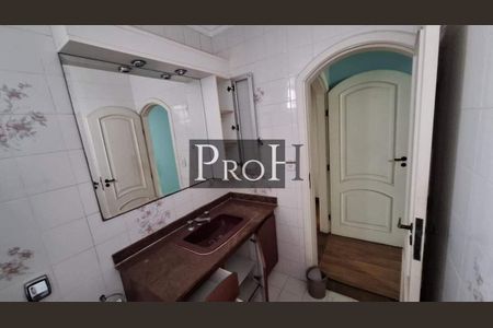 Casa à venda com 5 quartos, 340m² em Jardim Avelino, São Paulo