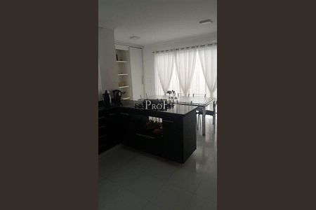 Casa à venda com 3 quartos, 220m² em Jardim Brasilandia, São Bernardo do Campo