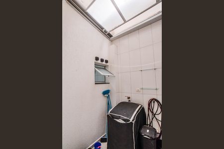 Apartamento à venda com 46m², 2 quartos e 1 vaga Apartamento à venda com 46m², 2 quartos e 1 vagaÁrea de Serviço