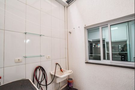 Apartamento à venda com 46m², 2 quartos e 1 vaga Apartamento à venda com 46m², 2 quartos e 1 vagaÁrea de Serviço