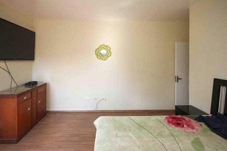 Casa à venda com 280m², 3 quartos e 4 vagas Casa à venda com 280m², 3 quartos e 4 vagasSuíte
