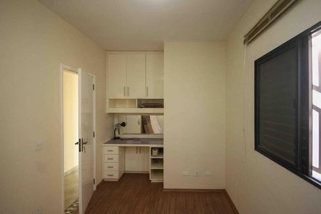 Casa à venda com 280m², 3 quartos e 4 vagas Casa à venda com 280m², 3 quartos e 4 vagasQuarto 02