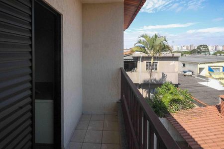 Casa à venda com 280m², 3 quartos e 4 vagas Casa à venda com 280m², 3 quartos e 4 vagasVaranda do Quarto