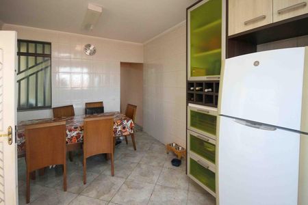 Cozinha de casa à venda com 3 quartos, 280m² em Vila California, São Paulo