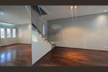 Casa à venda com 3 quartos, 270m² em Santa Maria, São Caetano do Sul