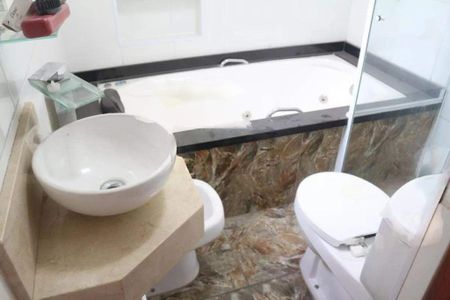 Casa à venda com 3 quartos, 160m² em Nova Gerti, São Caetano do Sul