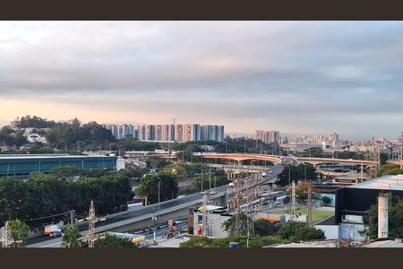 Vista  de apartamento à venda com 3 quartos, 70m² em Lapa, São Paulo