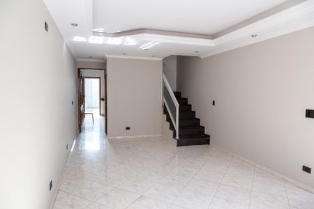 Casa para alugar com 3 quartos, 110m² em Jardim Paraventi, Guarulhos