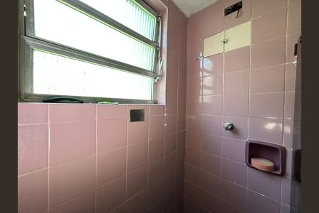 Apartamento para alugar com 42m², 2 quartos e sem vagaBanheiro