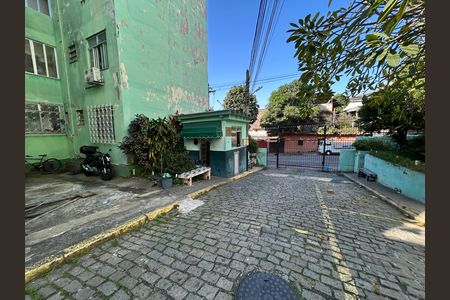 Apartamento para alugar com 42m², 2 quartos e sem vagaFachada e portaria