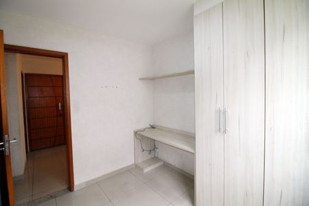 Apartamento para alugar com 53m², 3 quartos e 1 vagaQuarto 2