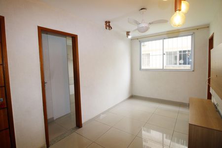 Sala de apartamento para alugar com 3 quartos, 53m² em Jardim América, Rio de Janeiro