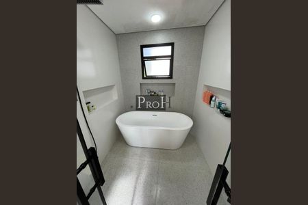 Casa à venda com 146m², 3 quartos e 4 vagas