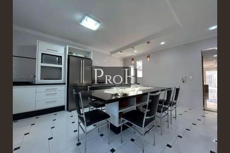 Casa à venda com 3 quartos, 358m² em Santa Maria, São Caetano do Sul