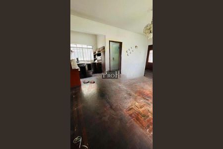 Casa à venda com 3 quartos, 300m² em Campestre, Santo André