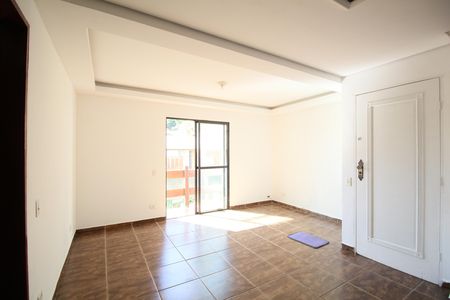 Casa para alugar com 1 quarto, 50m² em Jardim Londrina, São Paulo