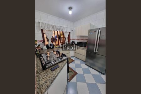 Casa à venda com 3 quartos, 330m² em Santa Maria, São Caetano do Sul