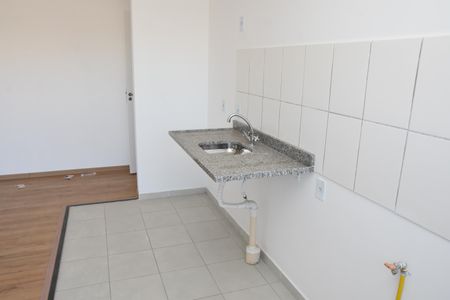 Cozinha de apartamento à venda com 2 quartos, 46m² em Vila Joana, Jundiaí