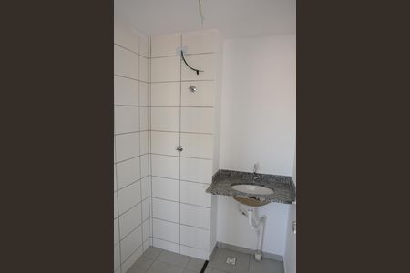 Banheiro de apartamento à venda com 2 quartos, 46m² em Vila Joana, Jundiaí