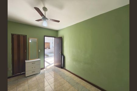 Casa de condomínio para alugar com 215m², 3 quartos e 1 vaga