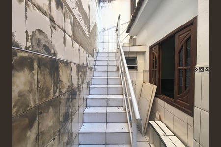 Casa de condomínio para alugar com 215m², 3 quartos e 1 vaga