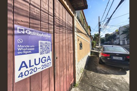 Casa de condomínio para alugar com 215m², 3 quartos e 1 vaga
