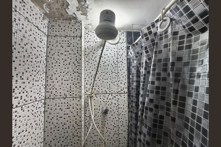 Casa de condomínio para alugar com 215m², 3 quartos e 1 vaga
