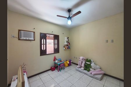 Casa de condomínio para alugar com 215m², 3 quartos e 1 vaga