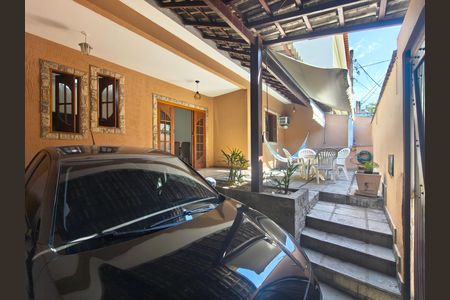 Casa de condomínio para alugar com 215m², 3 quartos e 1 vaga