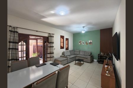 Casa de condomínio para alugar com 215m², 3 quartos e 1 vaga