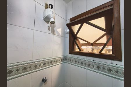 Casa de condomínio para alugar com 215m², 3 quartos e 1 vaga
