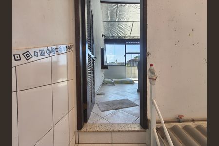 Casa de condomínio para alugar com 215m², 3 quartos e 1 vaga