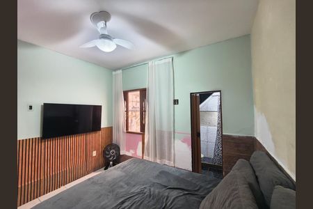 Casa de condomínio para alugar com 215m², 3 quartos e 1 vaga