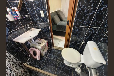 Casa de condomínio para alugar com 215m², 3 quartos e 1 vaga
