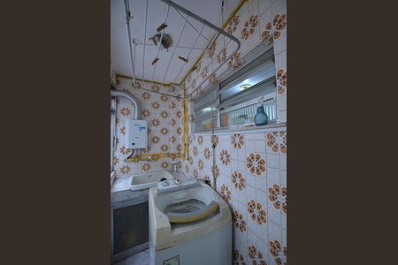 Apartamento para alugar com 56m², 2 quartos e 2 vagasCozinha e Área de Serviço