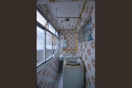 Apartamento para alugar com 56m², 2 quartos e 2 vagasCozinha e Área de Serviço