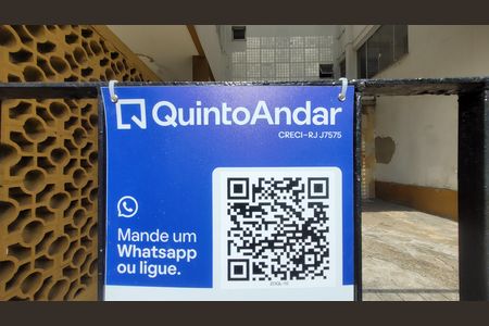 Placa Instalada de apartamento para alugar com 2 quartos, 56m² em Praça Seca, Rio de Janeiro
